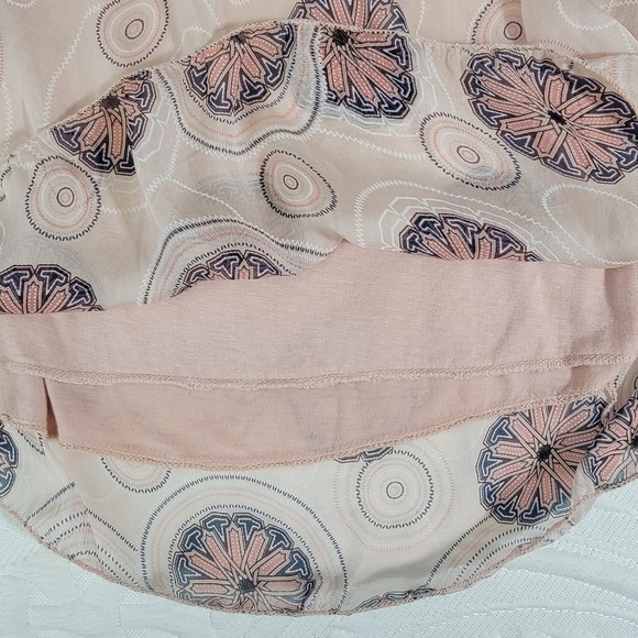 LOLA Made In Italy Silk Blend Sheer Blouse Blush Pink Medallion Print Small - Picture 8 of 13